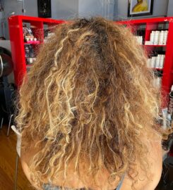 Christo Fifth Avenue – Curly Hair Salon NYC