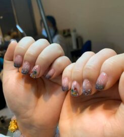 Shiny Salon & Spa