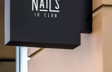 Nails in Club