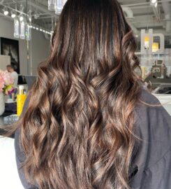 Char Le Blanc Salon & Spa